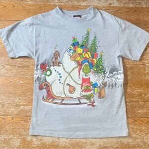 VINTAGE 90s Dr. Seuss The Grinch Graphic T-Shirt Size Medium